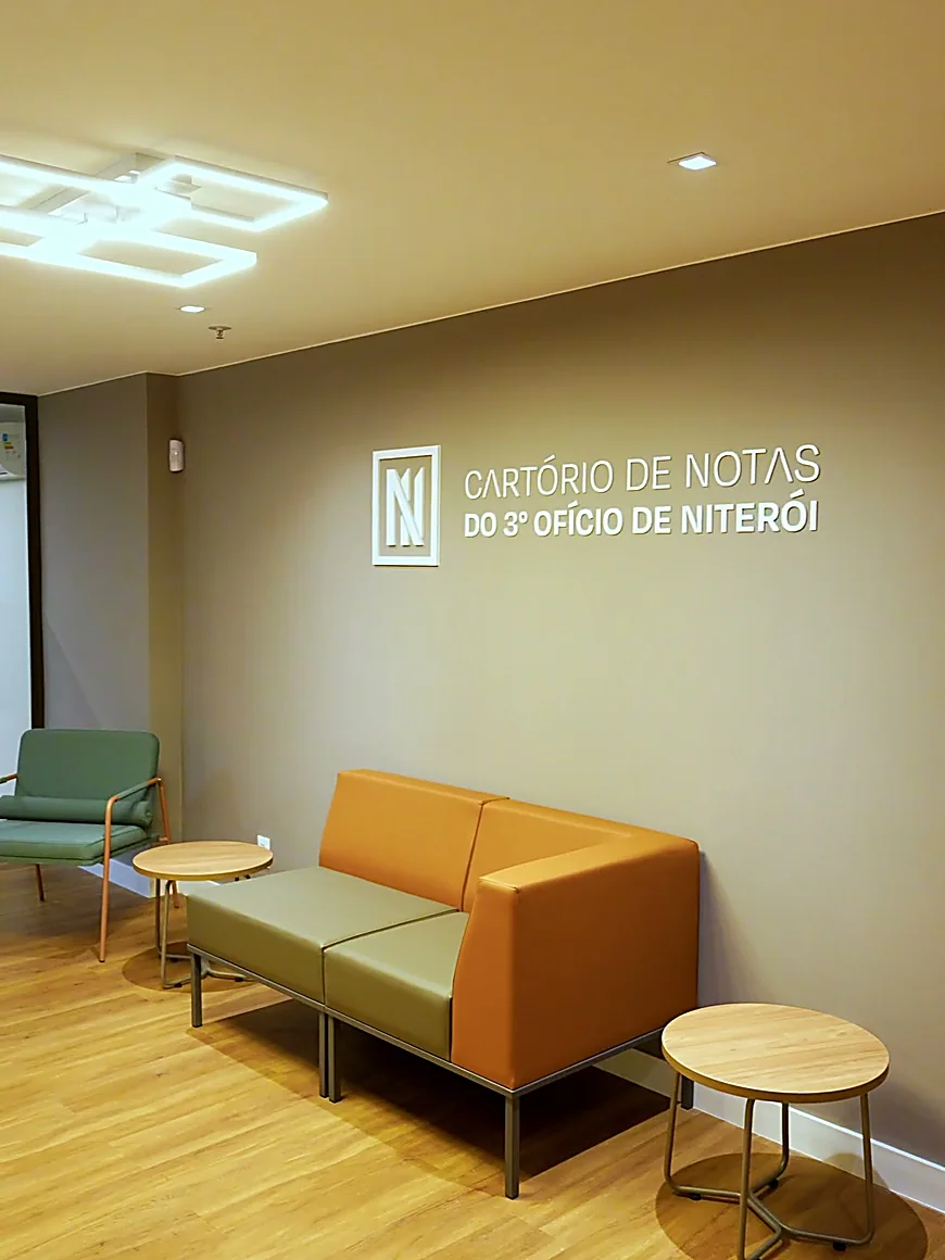 Área de espera do cartório entregue pela HCP Engenharia